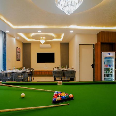 Hotel The Hidden Door-Near Jaipur Airport Екстериор снимка