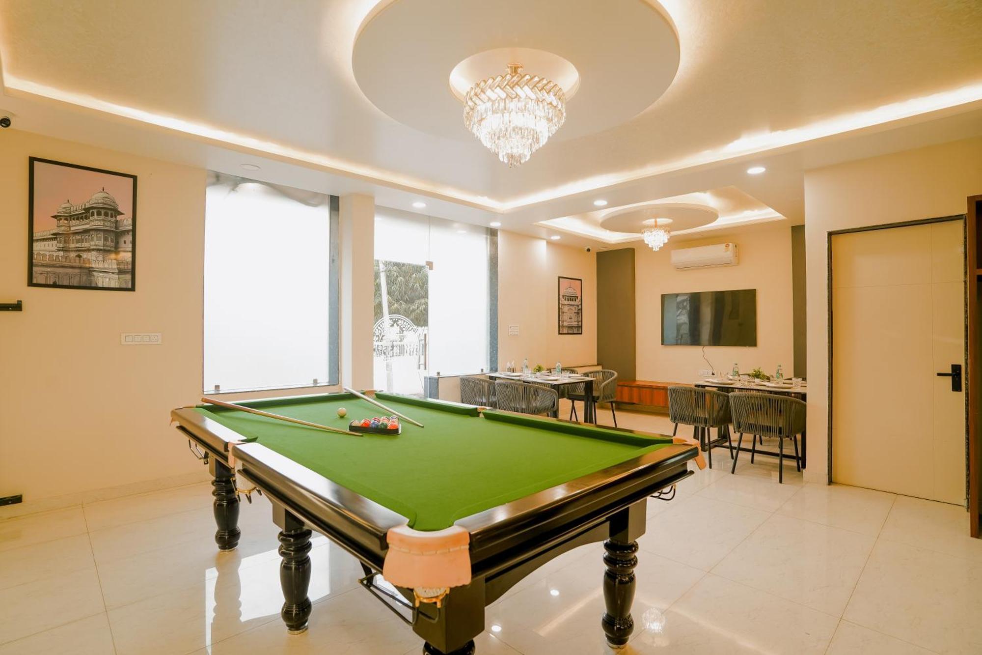Hotel The Hidden Door-Near Jaipur Airport Екстериор снимка