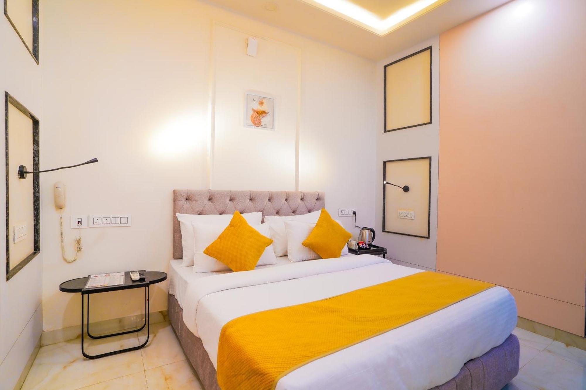Hotel The Hidden Door-Near Jaipur Airport Екстериор снимка