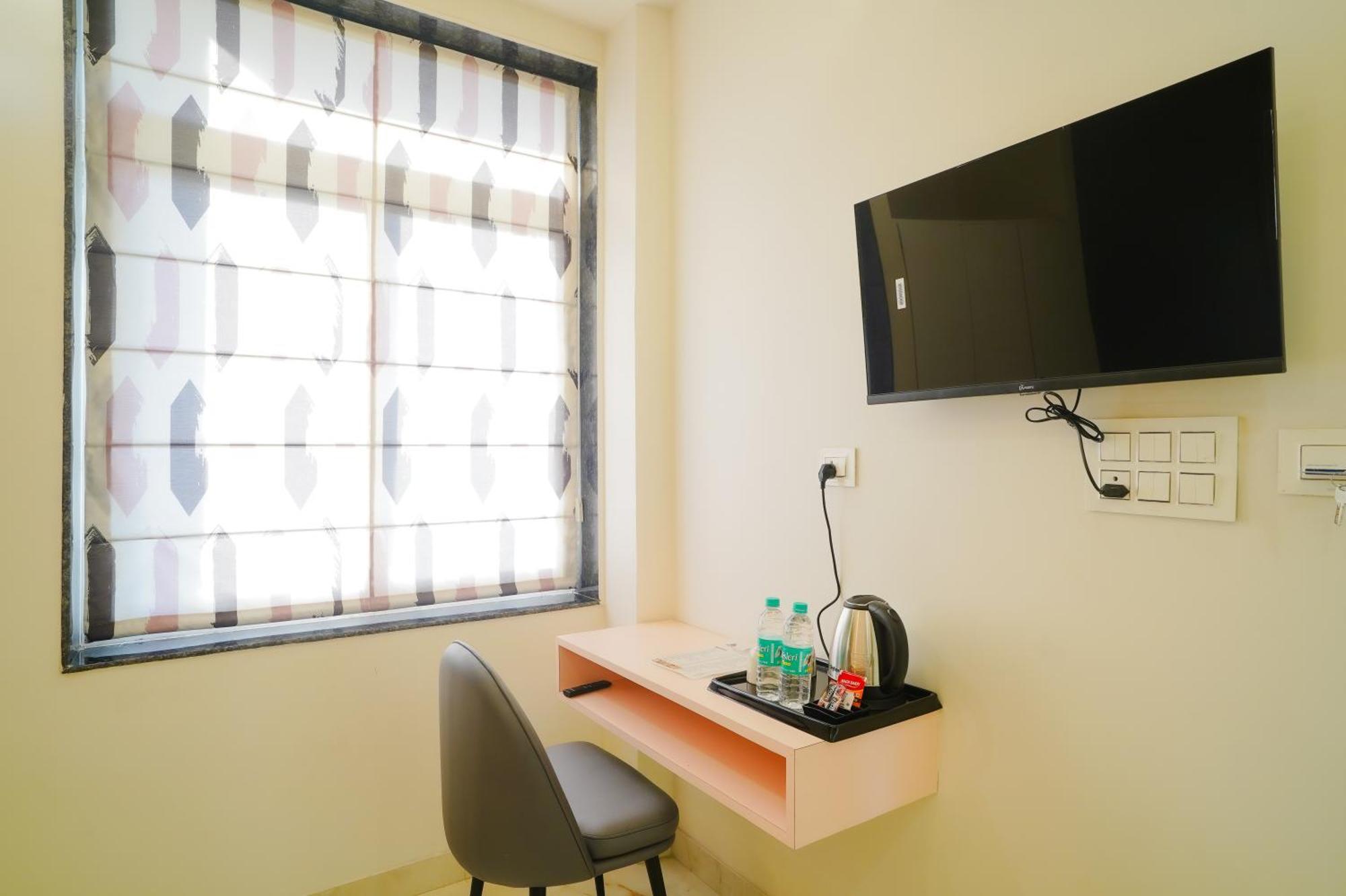 Hotel The Hidden Door-Near Jaipur Airport Екстериор снимка