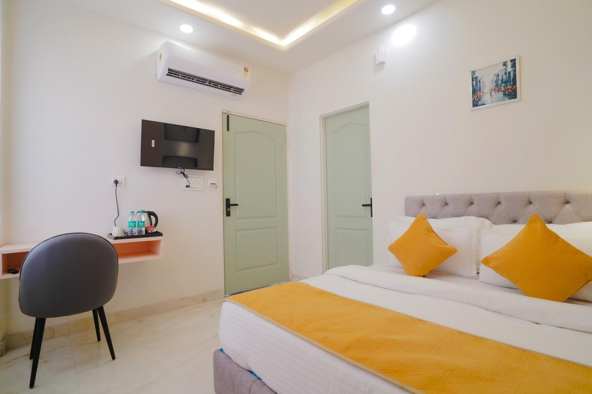 Hotel The Hidden Door-Near Jaipur Airport Екстериор снимка
