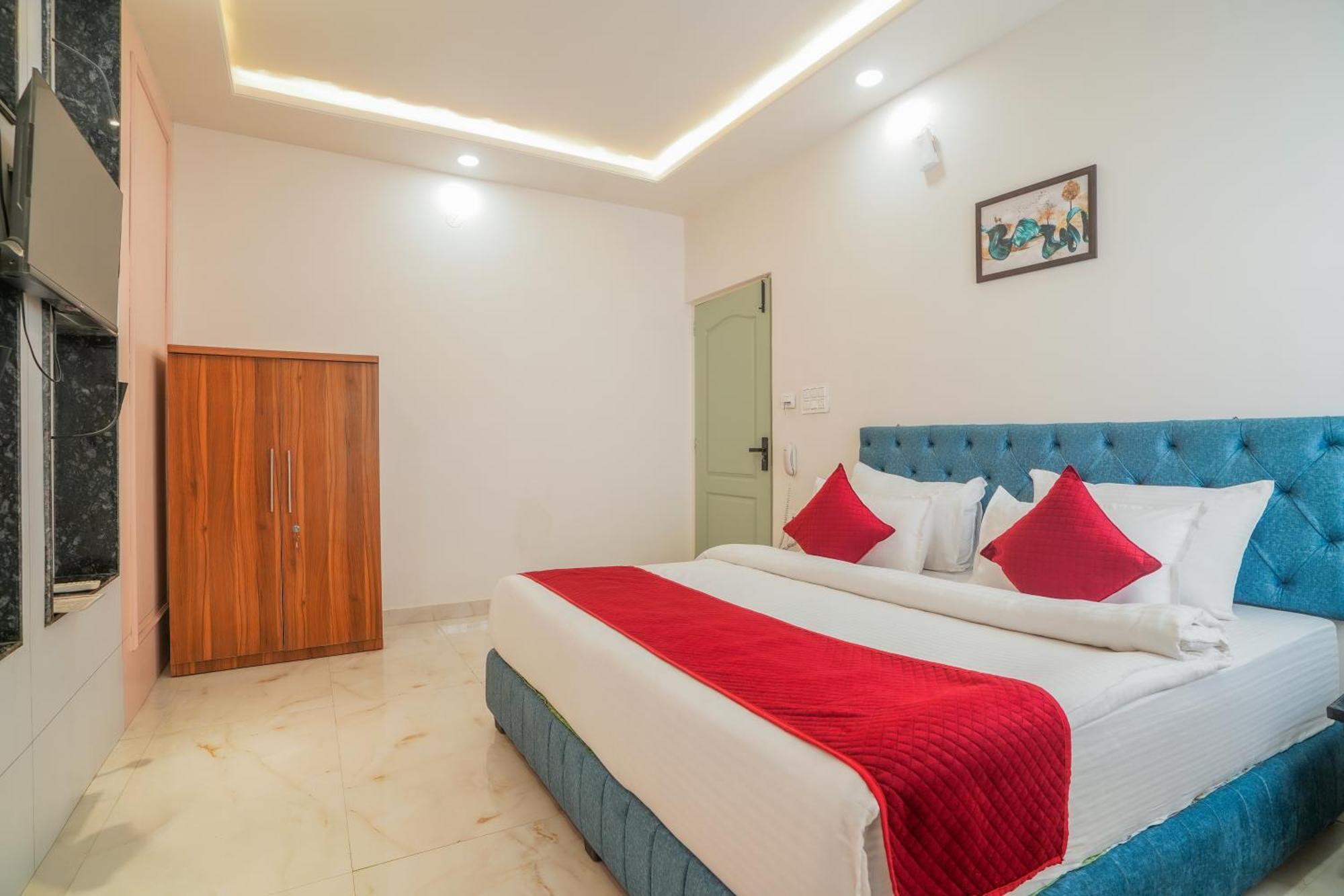 Hotel The Hidden Door-Near Jaipur Airport Екстериор снимка