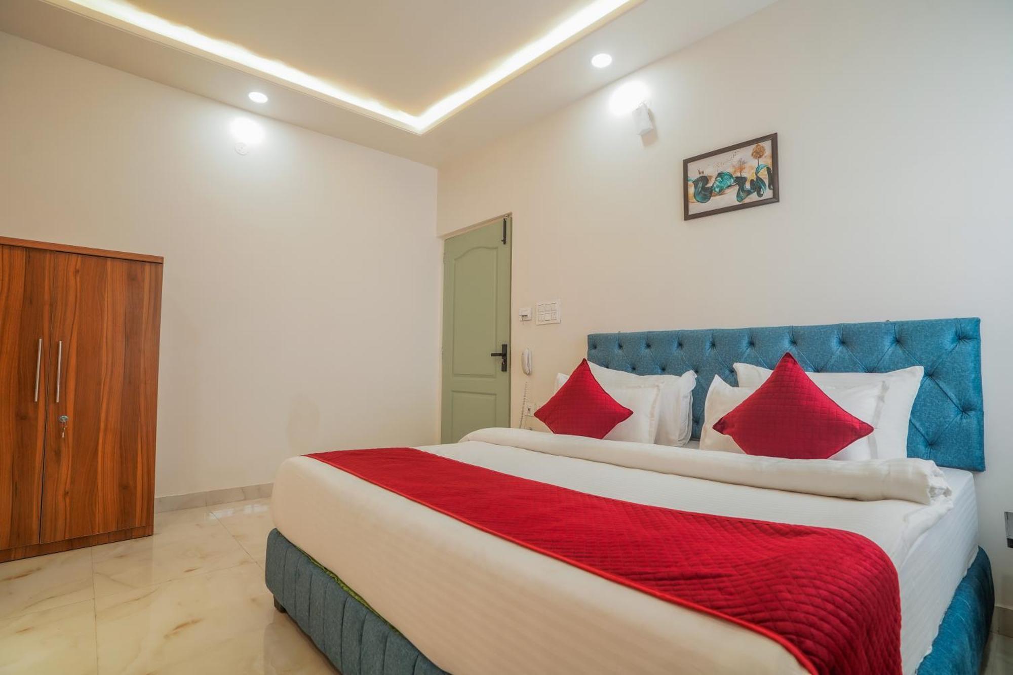 Hotel The Hidden Door-Near Jaipur Airport Екстериор снимка