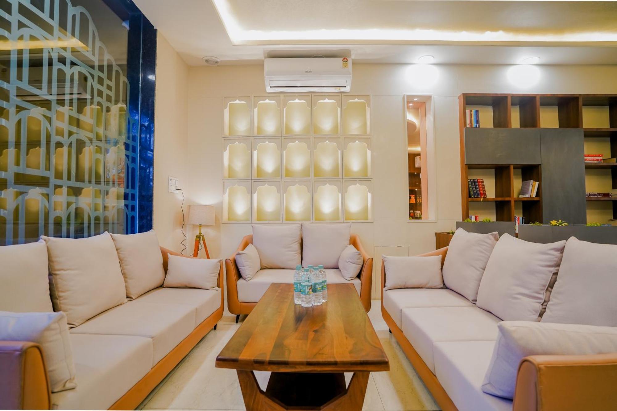 Hotel The Hidden Door-Near Jaipur Airport Екстериор снимка