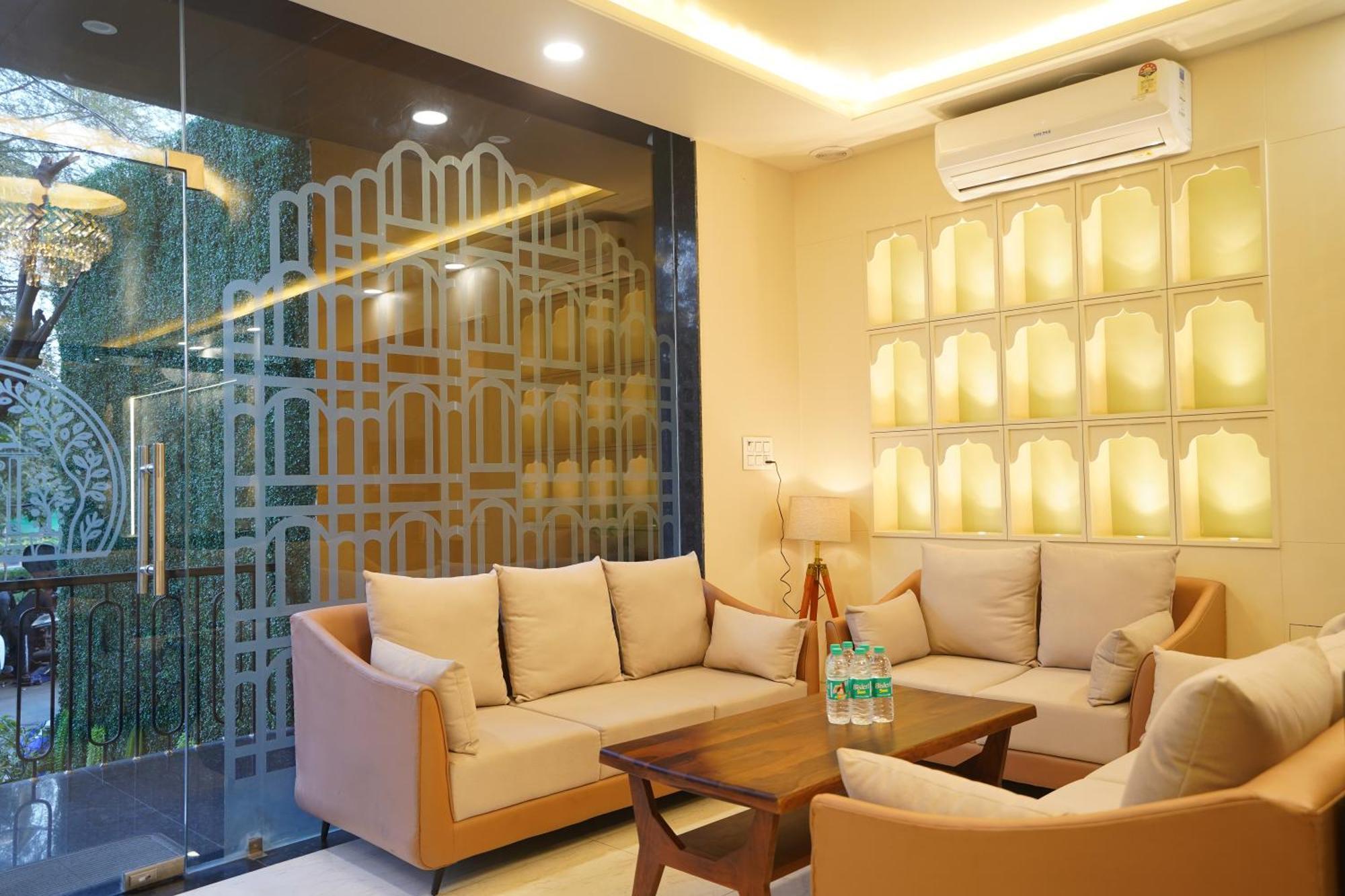 Hotel The Hidden Door-Near Jaipur Airport Екстериор снимка